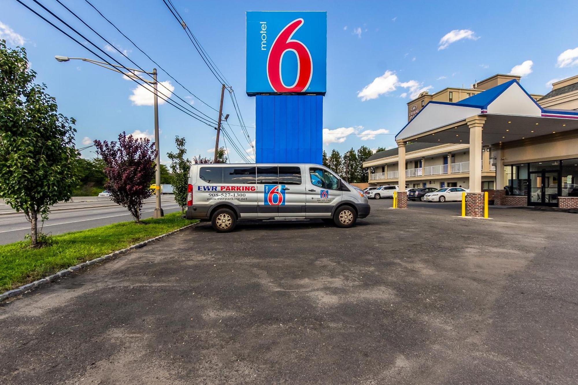 Motel 6 Elizabeth Nj Newark Liberty Intl Airport Eksteriør billede