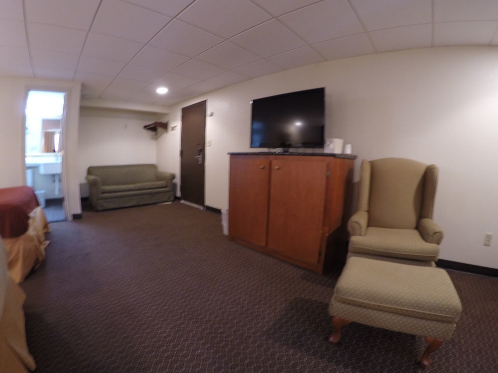 Motel 6 Elizabeth Nj Newark Liberty Intl Airport Eksteriør billede