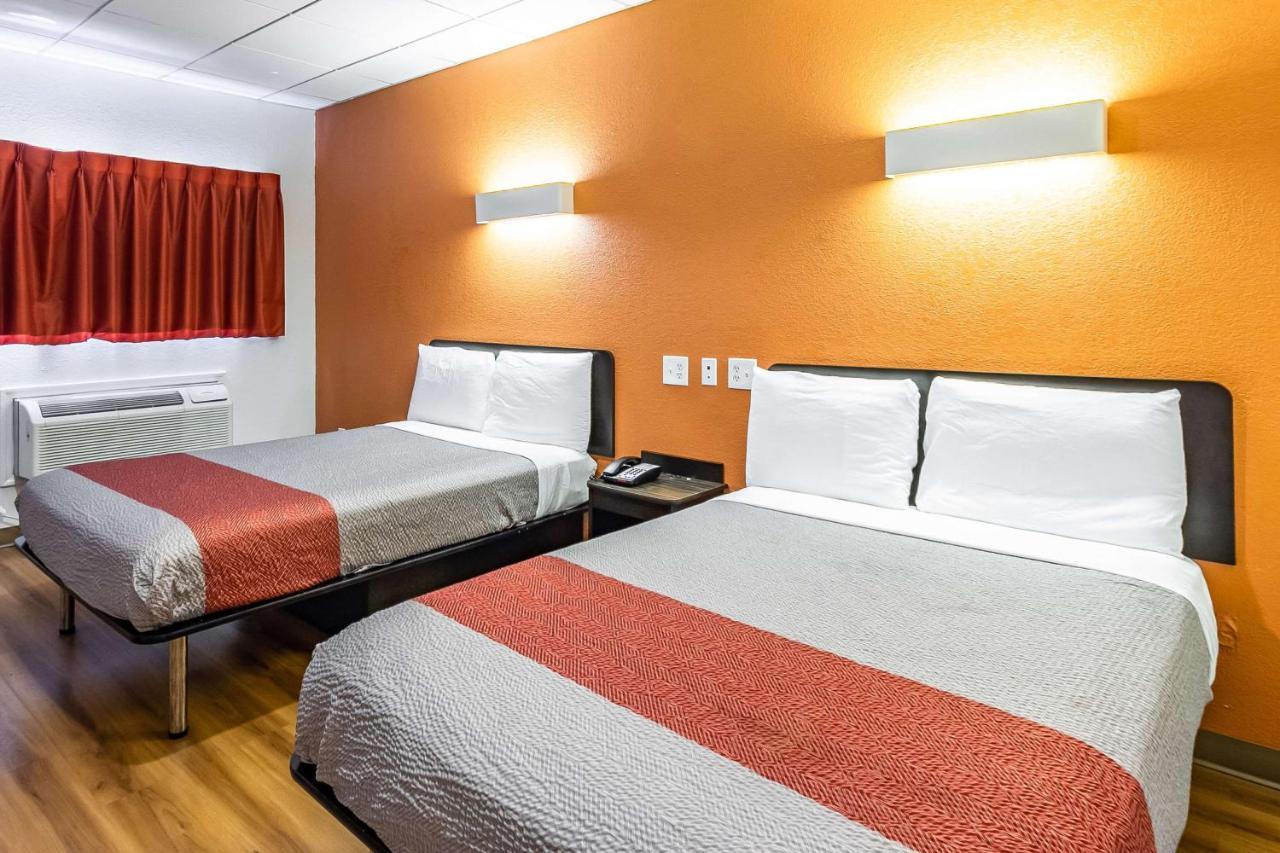 Motel 6 Elizabeth Nj Newark Liberty Intl Airport Eksteriør billede